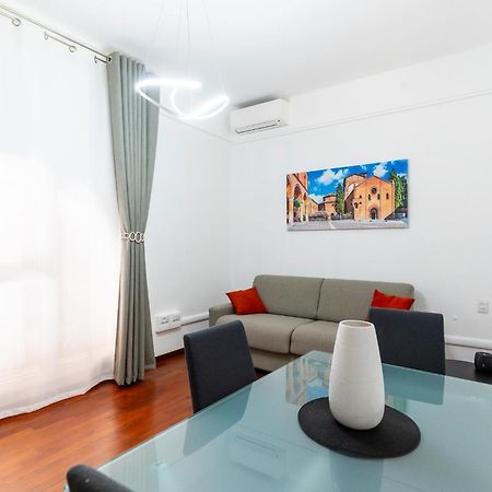 Matildeland Appartamento Centro Storico - Via Indipendenza โบโลญญา ภายนอก รูปภาพ